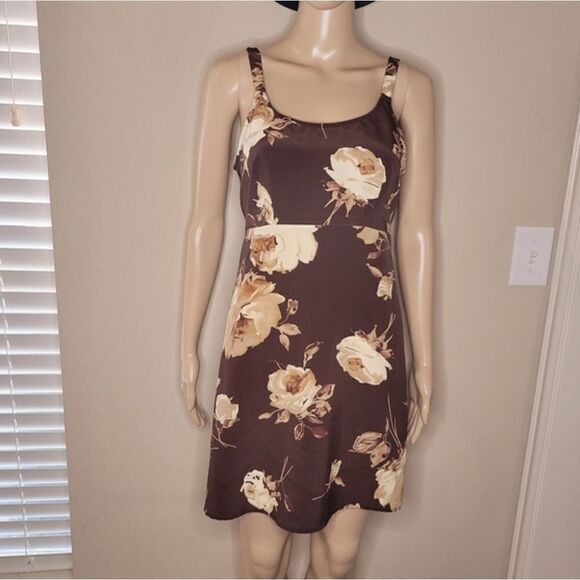 Vintage Joule polyester brown floral mini dress. - Picture 15 of 16